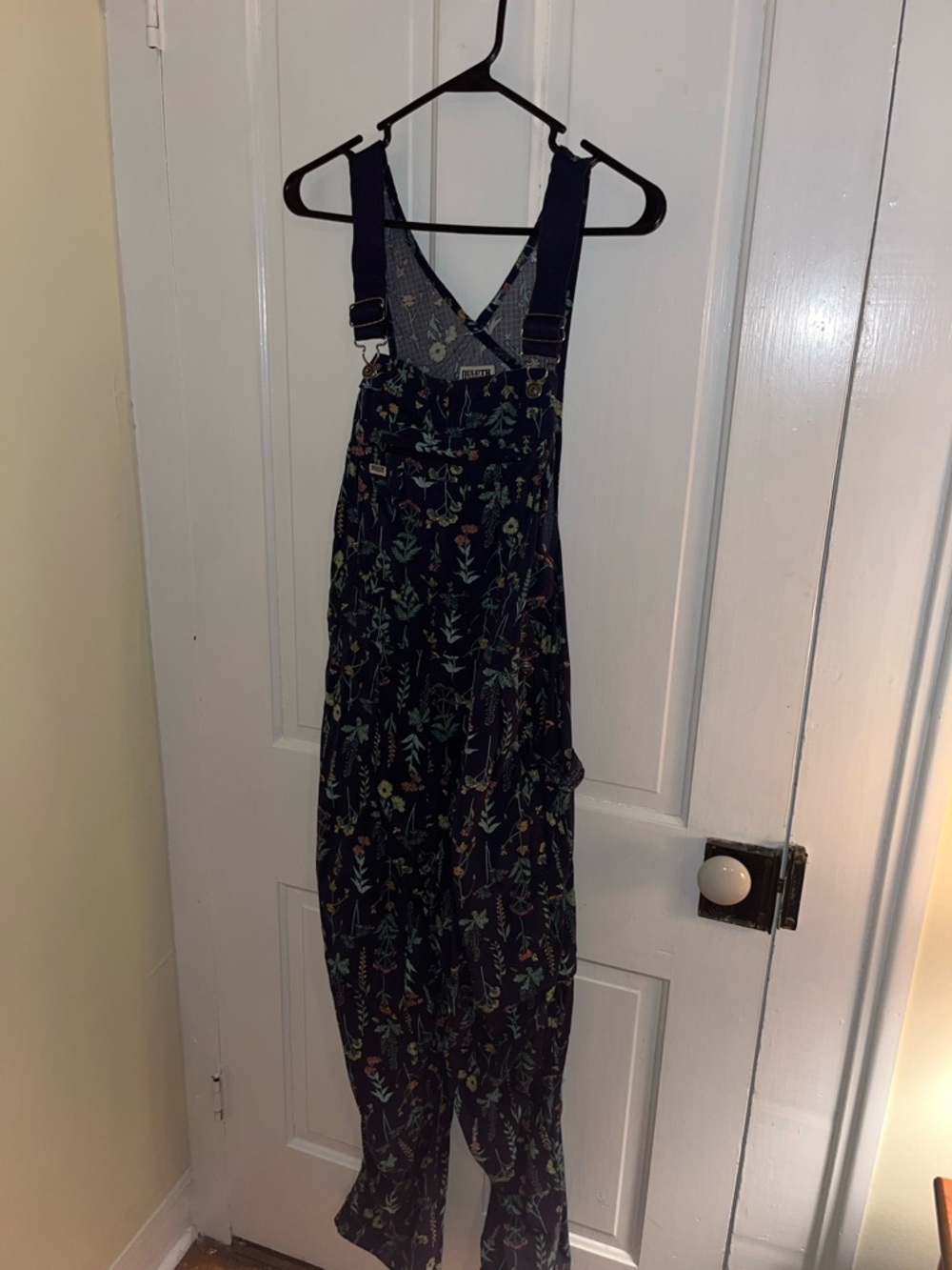 Duluth Trading Co  Blue floral Women's Overalls Jumpsuit medium x 29